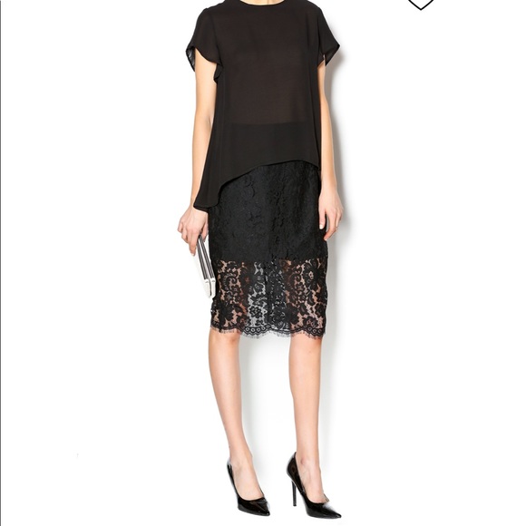 Black lace skirt (Size S) - Picture 3 of 9